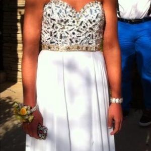 Tony Bowls prom dress